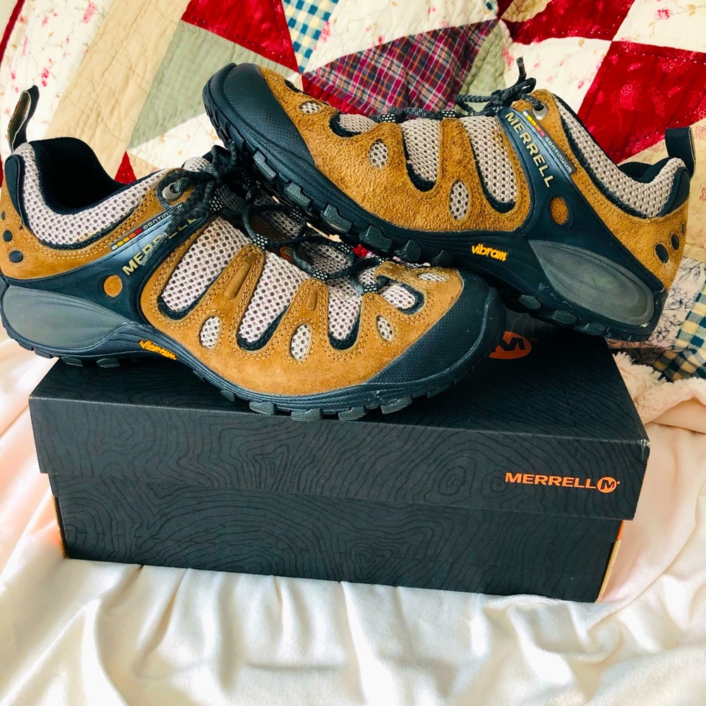 Merrell Mens Chameleon Iso OtterHiking Shoes Brown 10.5, 44.5 EUC